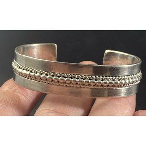 DOUGLAS ETSITTY Navajo Sterling Silver Cuff Bracelet Native American